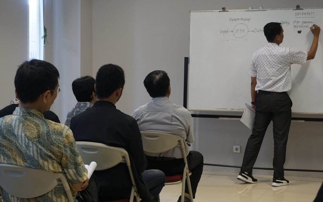 Pengarahan PUKET untuk Mahasiswa Eksekutif dan Pascasarjana