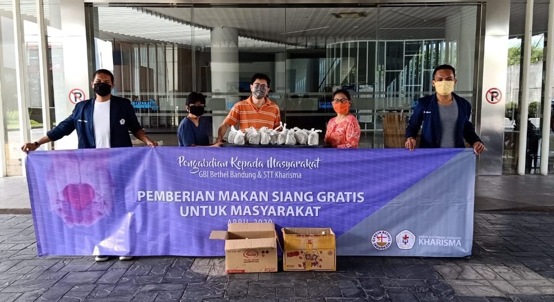 Pemberian Makan Siang Gratis Kepada Masyarakat (April 2020)